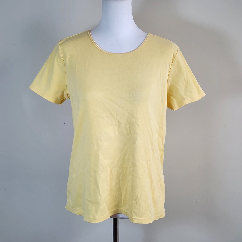 Lands End T Shirt Womens Medium‎ Pastel Yellow Short Sleeve Cotton Casual Basic